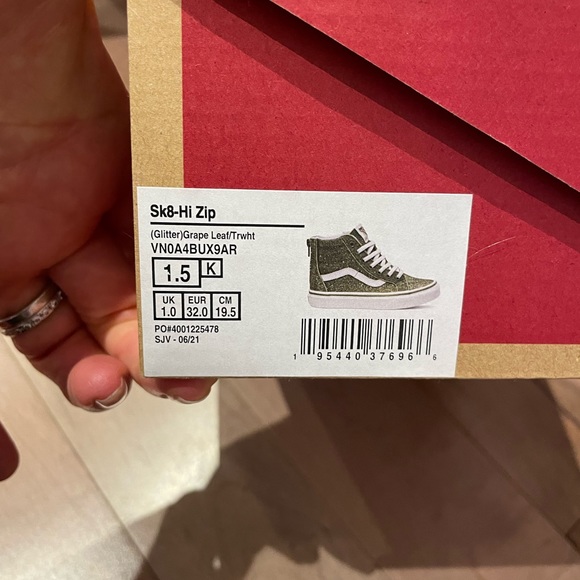 *SOLD* - Sk8-Hi Tops Glitter Grape - 1.5 - Picture 2 of 4